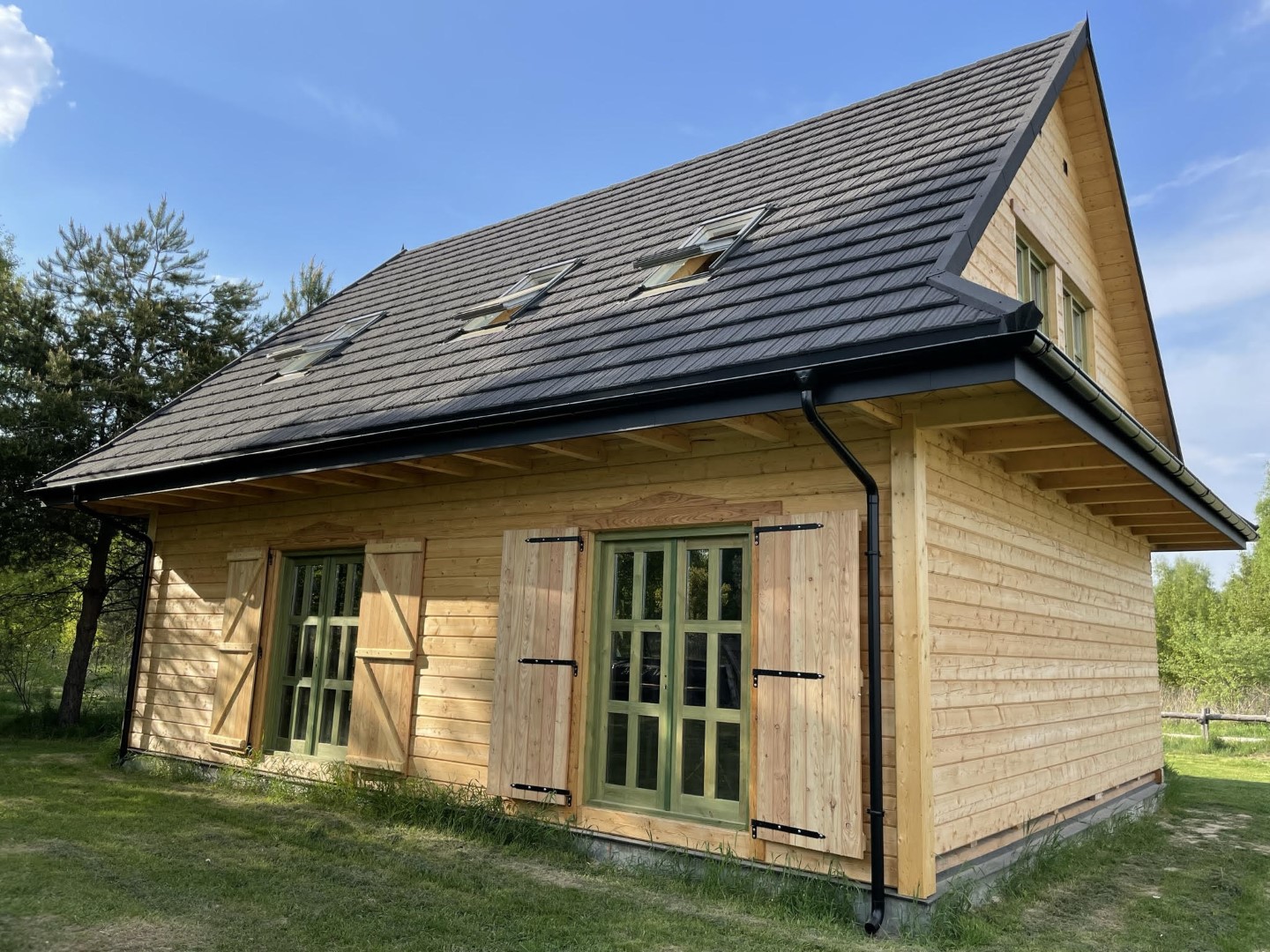 dom na sprzedaż wąwolnica kębło nałęczów