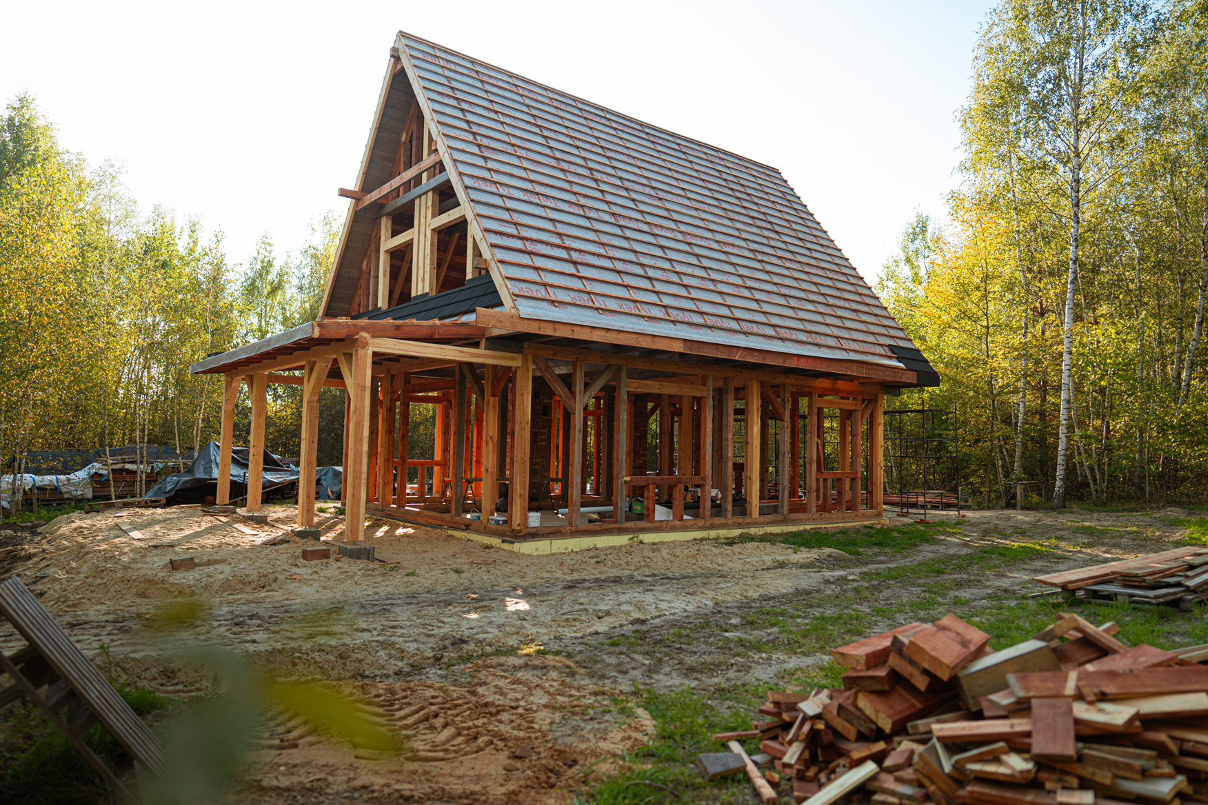 dom z drewna księżycowego