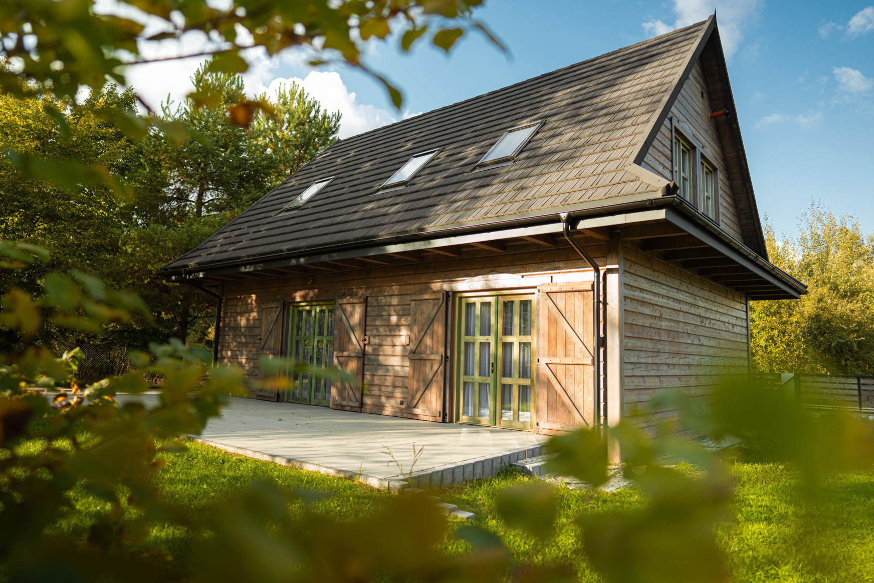 dom z drewna księżycowego